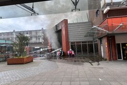 Grote brand bij winkel op Europaboulevard