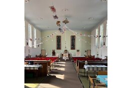 (Buurt)Rommelmarkt in Oud-Katholieke kerk