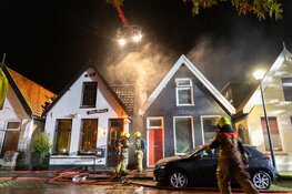 Brand in woning aan Oosterweg in Bergen