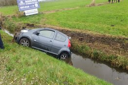 Automobilist onder invloed bij eenzijdig ongeluk in Bergen