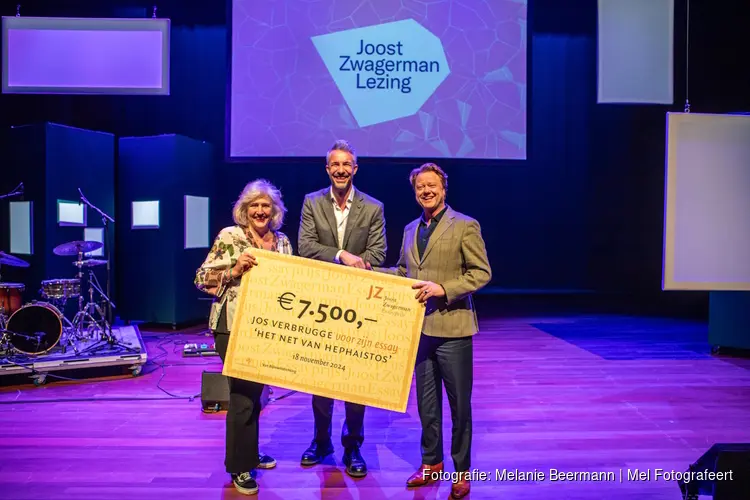 Jos Verbrugge is de winnaar van de Joost Zwagerman Essayprijs 2024