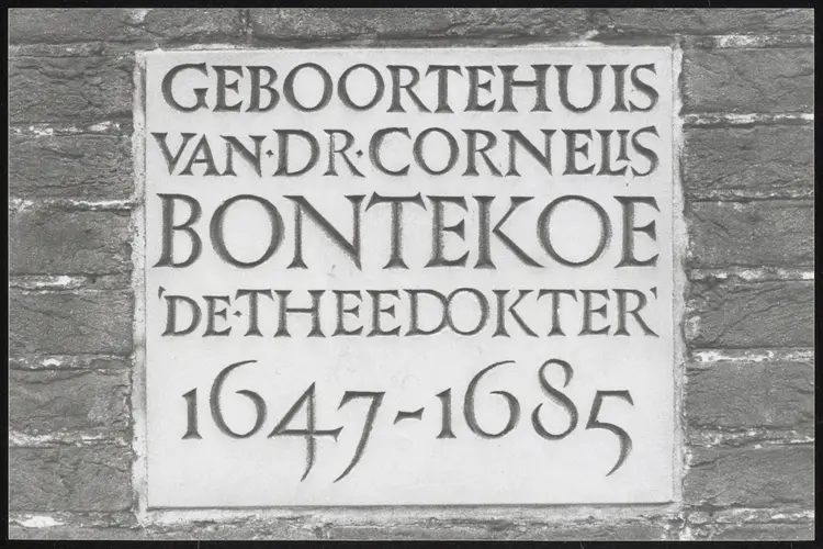 Cornelis Bontekoe, de Alkmaarse theedokter: Lezing Alkmaars Historisch Café door André Weel
