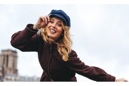 Chansonnière Tess Merlot brengt ‘Joie de Vivre’ in De Alkenaer