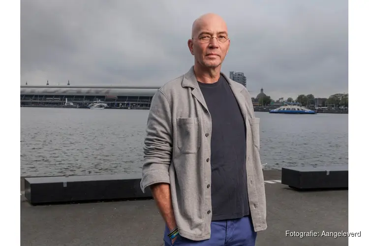 Inktvreter Tommy Wieringa in De Alkenaer