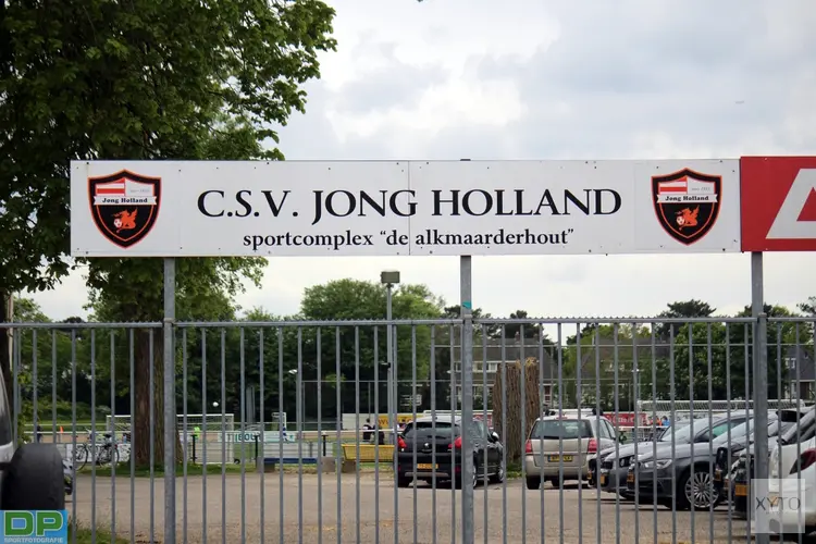 Jong Holland maakt na rust het verschil tegen Monnickendam