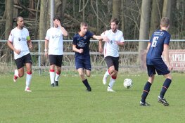 Alcmaria Victrix zit koploper weer op de hielen na zevenklapper tegen Oudesluis