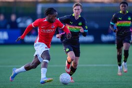 Jong AZ en Jong PSV komen remise overeen