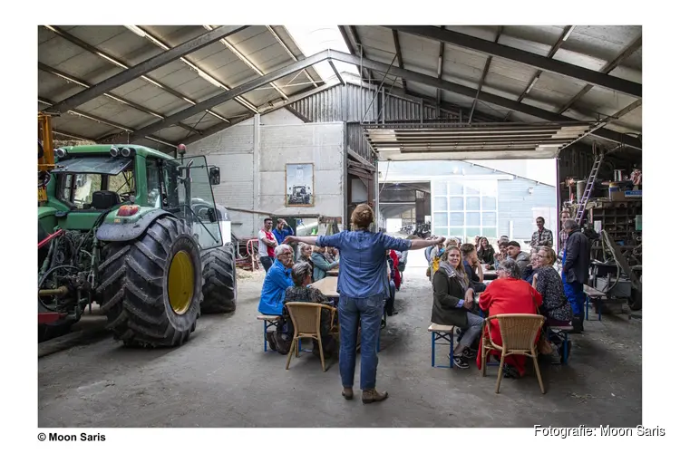 Karavaan presenteert 'de boer op' - Theater over het platteland van nu