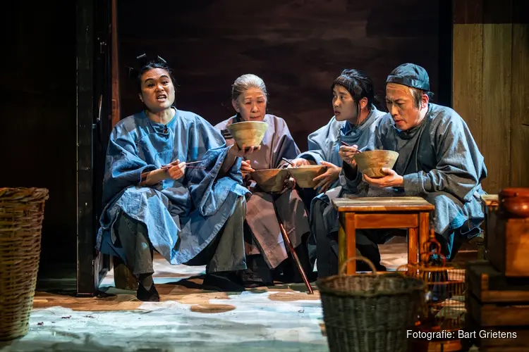 'Madame Butterfly' van Theater Oostpool in TAQA Theater De Vest: Een eigentijdse bewerking van Puccini's wereldberoemde opera met Cystine Carreon
