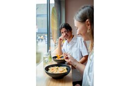 Feestelijke heropening The Asian Good Food bar eazie in Alkmaar. 50% korting op 2e gerecht naar keuze.