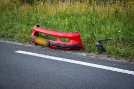 Auto te water na ongeval op N242