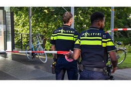 Zwaargewonde na steekpartij, persoon aangehouden door politie