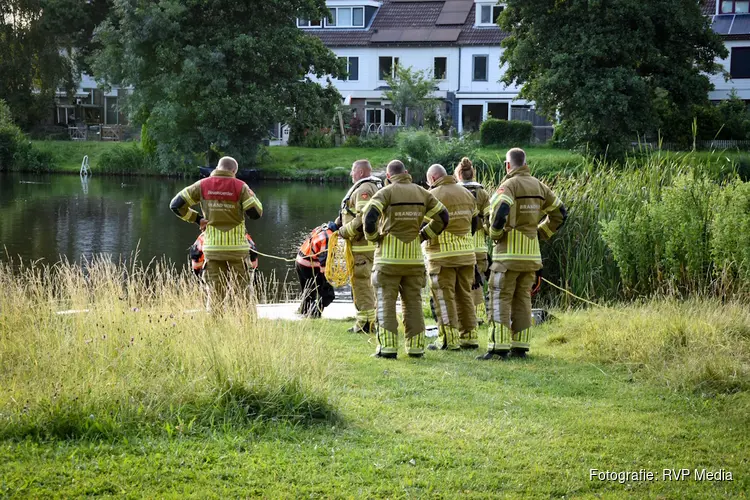 Zoekactie op de Oudieplas voor mogelijk persoon te water