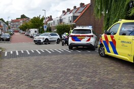 Fietsster gewond na aanrijding met taxi in Alkmaar