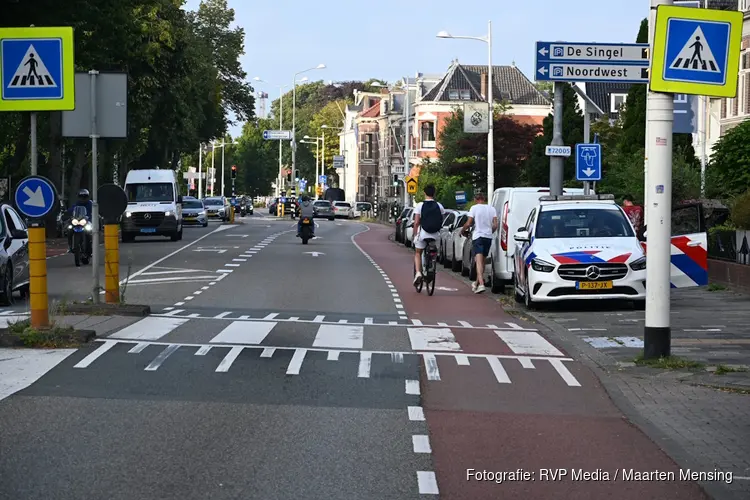 Vrouw aangereden op zebrapad in Alkmaar