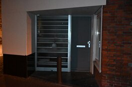 Rolluik beschadigd na explosie bij juwelier in Alkmaar