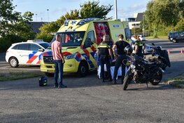 Man gewond na val tijdens rijles in Alkmaar