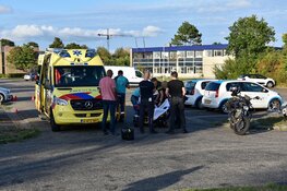 Man gewond na val tijdens rijles in Alkmaar