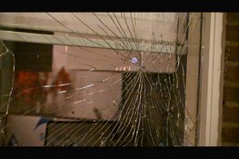 Deur en raam vernield bij explosie in Alkmaar