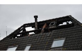 Politie onderzoekt brandstichting na grote brand in Egmond-Binnen