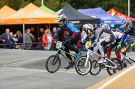 Boscrossers rijden laatste nationale BMX-wedstrijd 2025