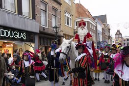 Sinterklaas feestelijk aangekomen in Alkmaar