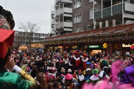 Sinterklaas feestelijk aangekomen in Alkmaar
