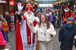 Sinterklaas feestelijk aangekomen in Alkmaar