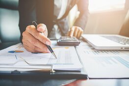 Zelf je pensioen regelen: een gids voor een financieel zekere toekomst