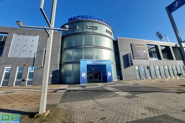 AZ na rust langs PEC Zwolle in bekertoernooi