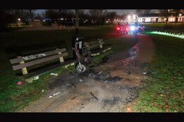 Scooter uitgebrand op Cuwaertpad in Alkmaar
