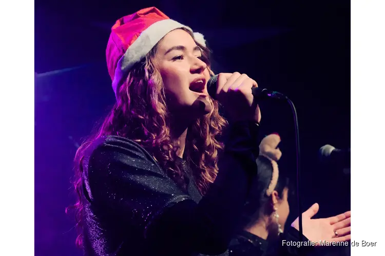 Muzikanten van Artquake spelen 20 december op vier podia in binnenstad Alkmaar