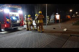 Kledingcontainer vat vlam in Alkmaar