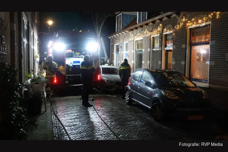 Bewoner ontdekt nachtelijke brand in woning 1e Tuindwarsstraat