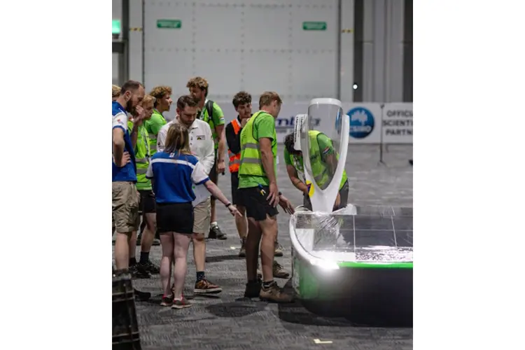 Waarom vacuümgevormd kunststof steeds vaker samengaat met transparante LED-toepassingen