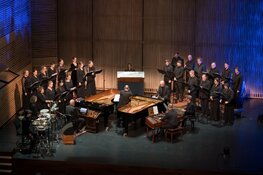 Capella Amsterdam brengt machinale versie van Stravinsky's 'Les Noces' m.m.v. New European Ensemble en dans van Zero Dance Theatre