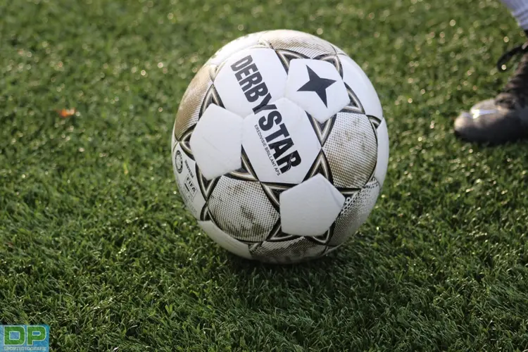 Alkmaarsche Boys onderuit bij Meervogels