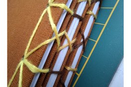 Workshop Boekbinden tijdens de Boekenweek bij Kunstuitleen Alkmaar