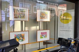 Raamexpositie met aquarellen van Kees Oosterbaan bij Jumbo Monique