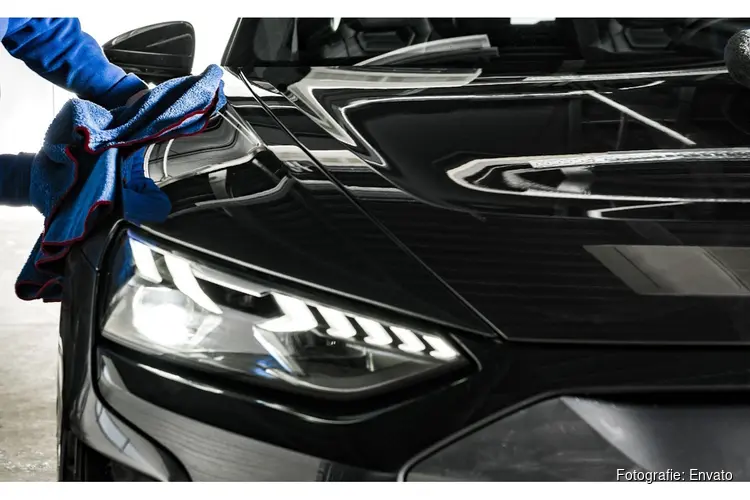 Auto detailen: wassen, beschermen en glans behouden