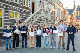 Huldiging sportkampioenen in het stadhuis