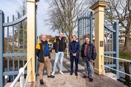 Nieuw Nieuwlanderhek; historische poort terug in het stadsbeeld