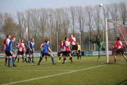 Alkmaarsche Boys steviger in middenmoot na terechte winst op Flevo