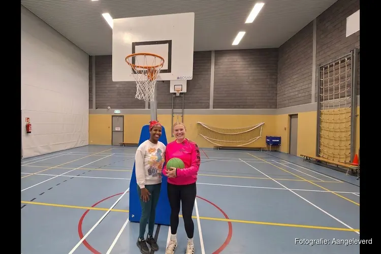 Vrouwen uit Oudorp welkom bij gratis sportuur in wijkcentrum De Oever