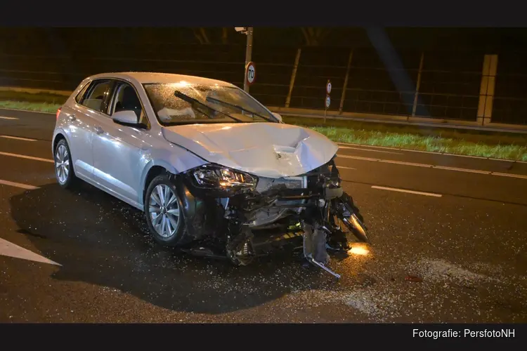 Gewonde bij ongeval met drie voertuigen op N245