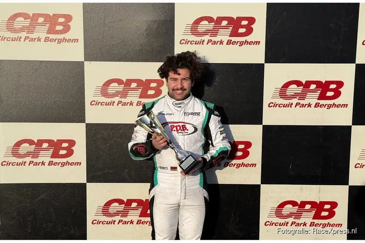 Karter Maxim Haroutounian pakt bij rentree direct podium