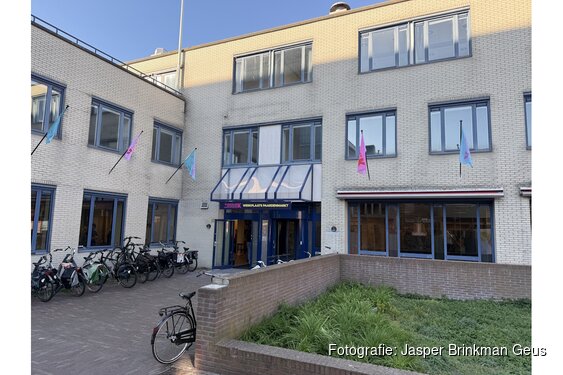 Karavaan opent feestelijk deuren van Werkplaats Paardenmarkt in hartje Alkmaar