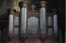 Elektronisch orgel kiezen: klaviergevoel weegt zwaarder dan klankbank