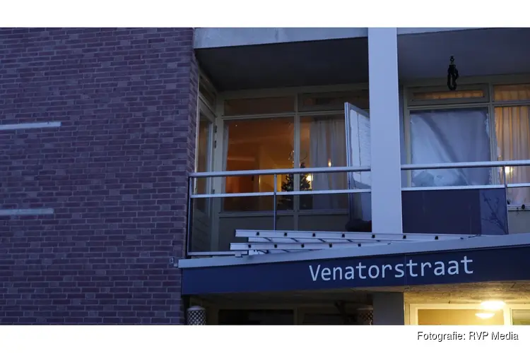 Forse schade na explosie bij woning Venatorstraat