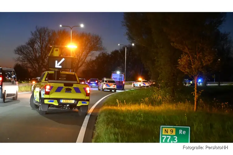 Motorrijdster raakt gewond bij ongeluk op N9 in Alkmaar